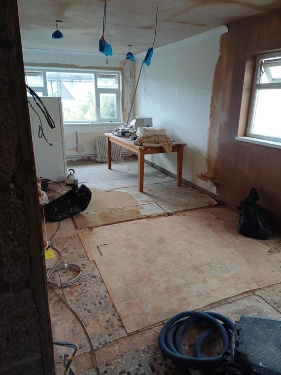 Kitchen and Dining Room Knock-Through, Caswell, photo 4