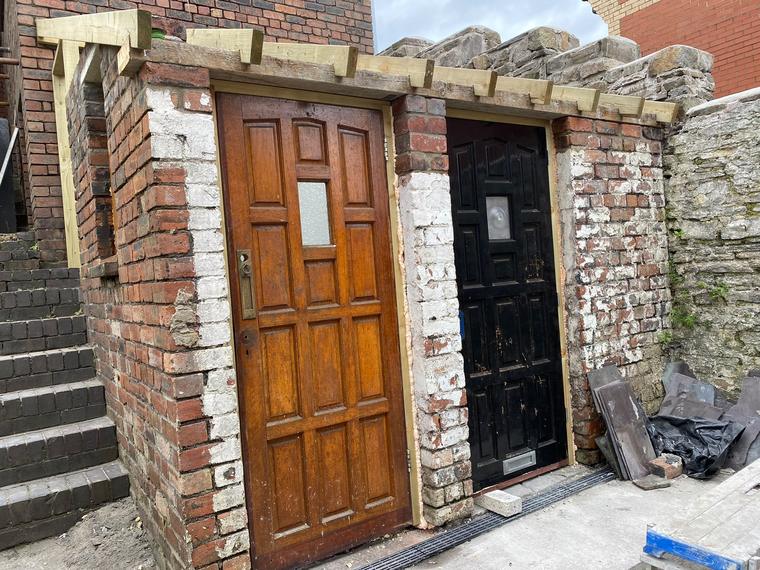 Full House Renovation, Port Talbot, photo 23