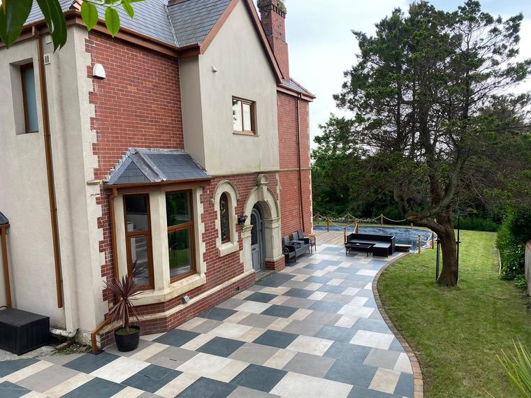 Full House Renovation, Port Talbot, photo 35