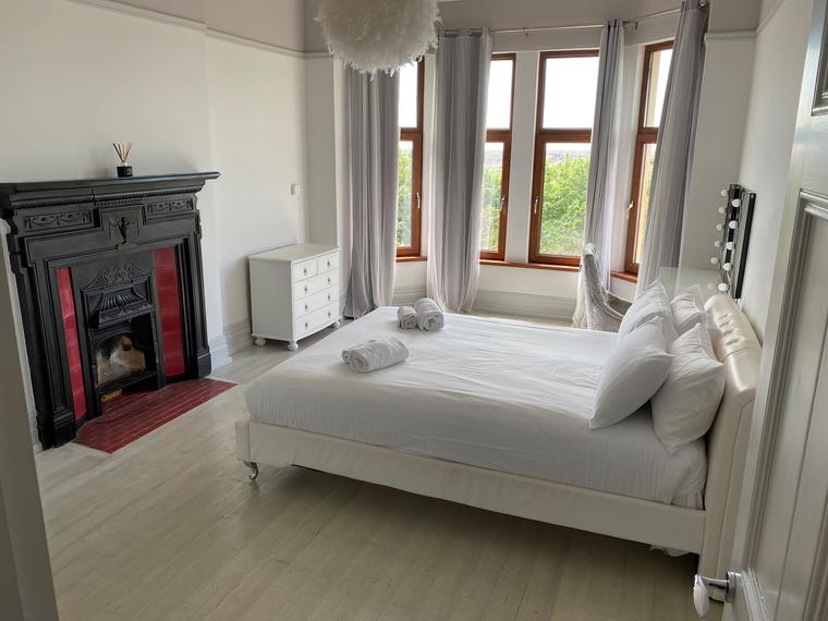 Full House Renovation, Port Talbot, photo 52