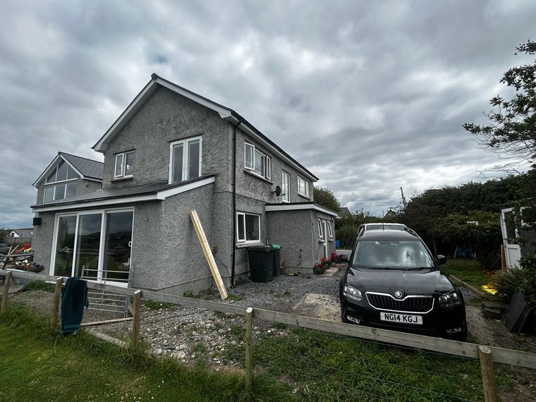 Roughcast Render Spraying, Gower, photo 3